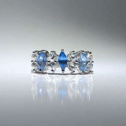 Silver ring with zirconia stones shaped like a crown